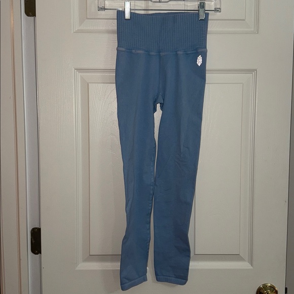 FP Movement Good Karma Leggings - Picture 1 of 3